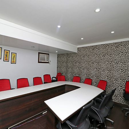 Hotel Dayal International, Dzsamsedpur Kültér fotó